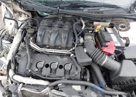 2010 Mercury Milan Premier from USA, damaged, VIN 3MEHM0JGXAR651655